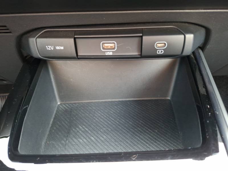 Kia Niro - Photo 26