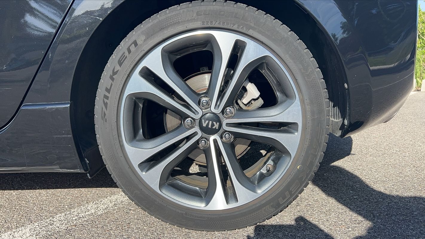 Kia CEED - Photo 19
