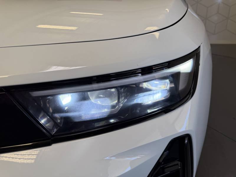 Opel Astra - Photo 32