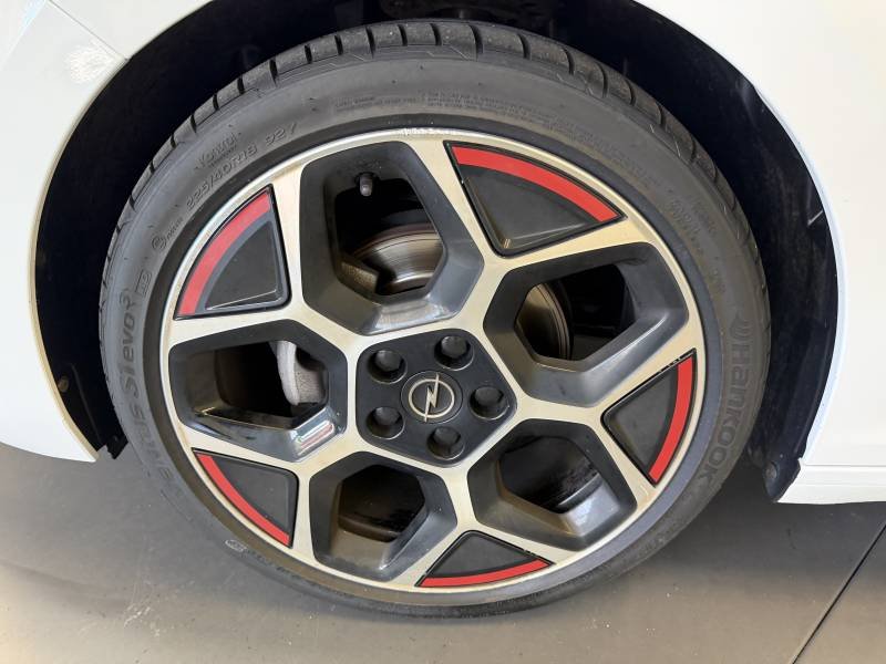 Opel Astra - Photo 37