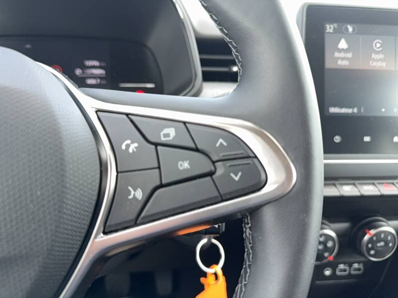 Renault Clio - Photo 25