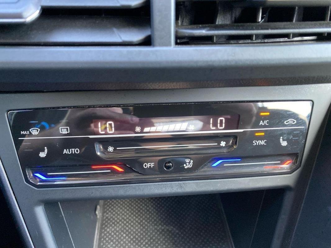 Volkswagen Polo - Photo 19