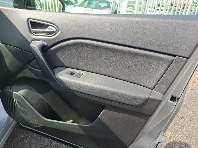 Renault Captur - Photo 17