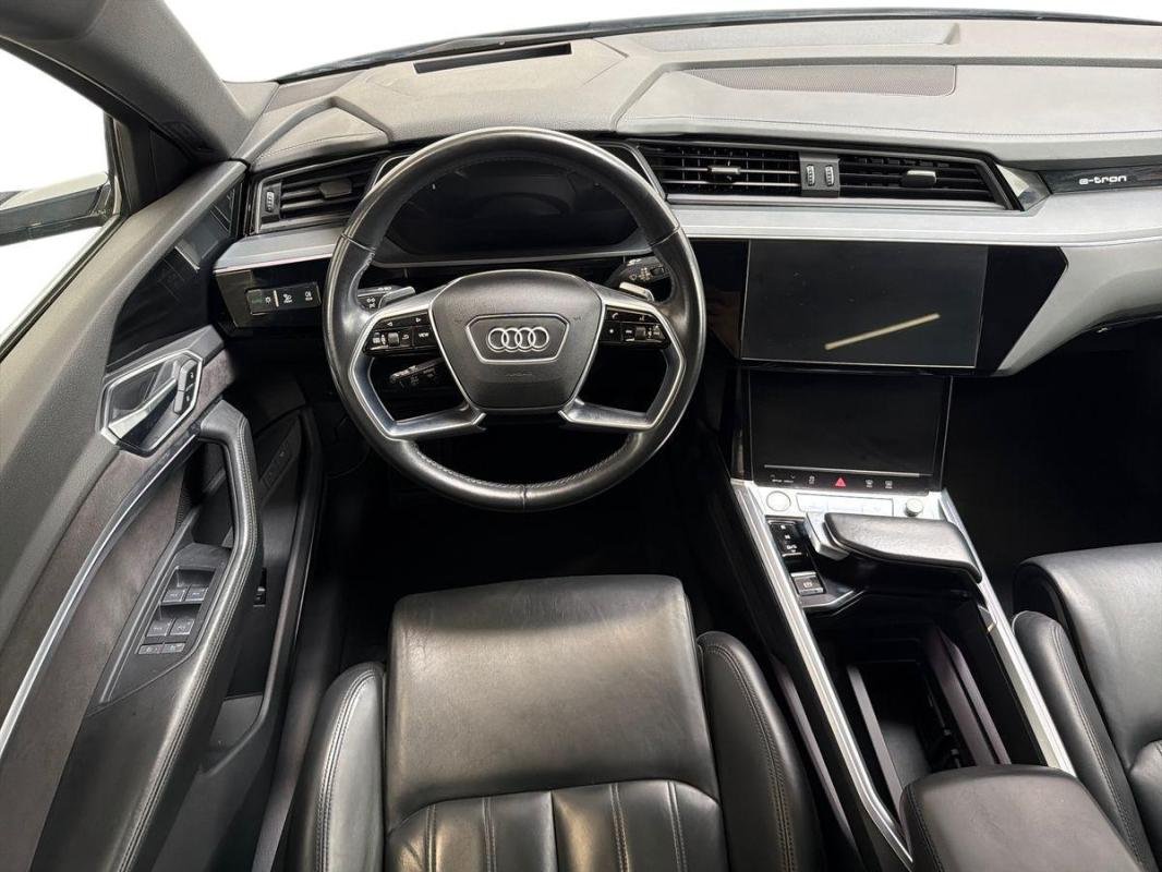 Audi e-tron - Photo 24