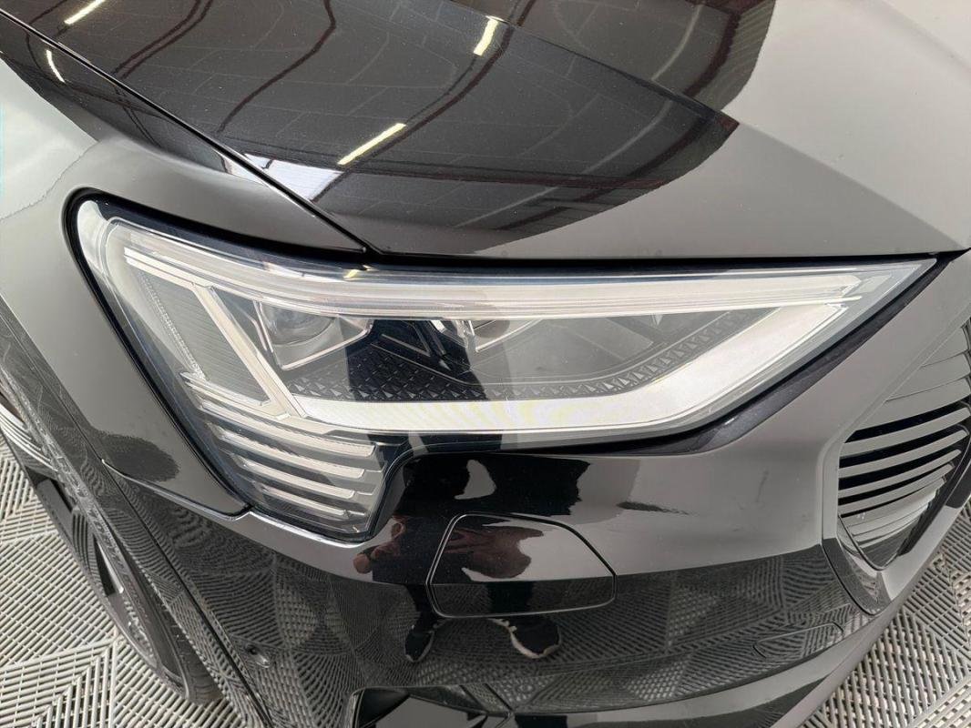 Audi e-tron - Photo 25