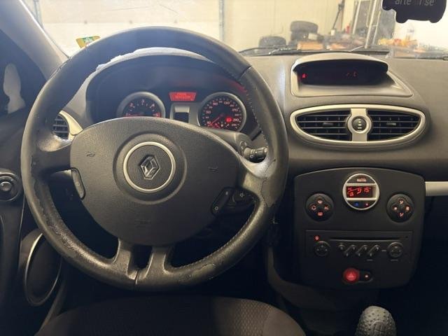 Renault Clio Estate - Photo 16