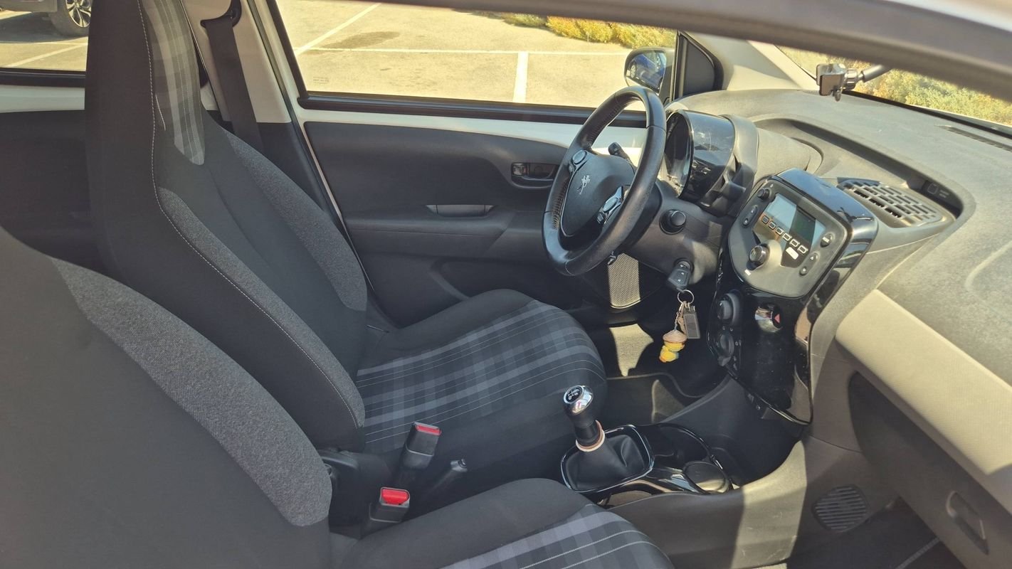 Peugeot 108 - Photo 26