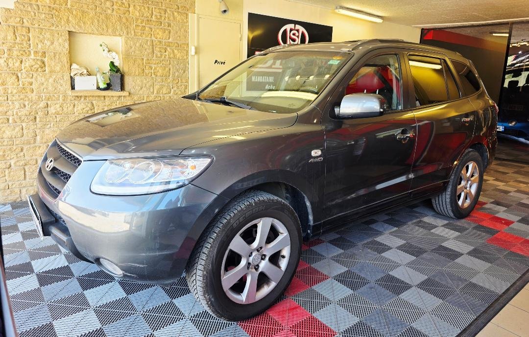 Hyundai Santa Fe - Photo 6