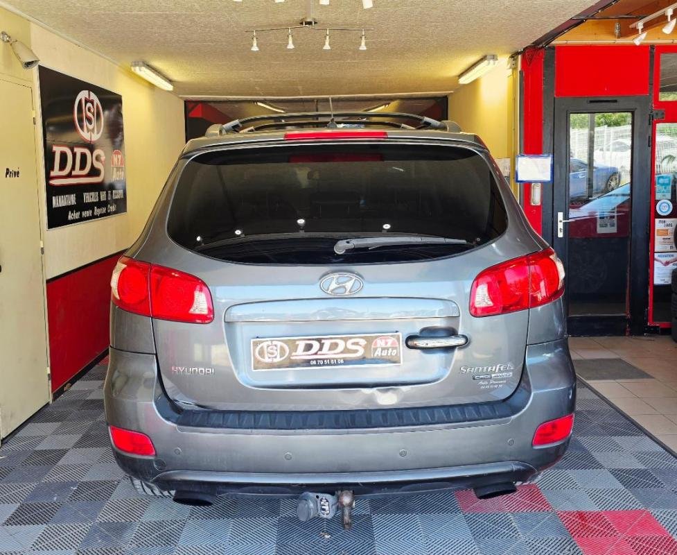 Hyundai Santa Fe - Photo 10