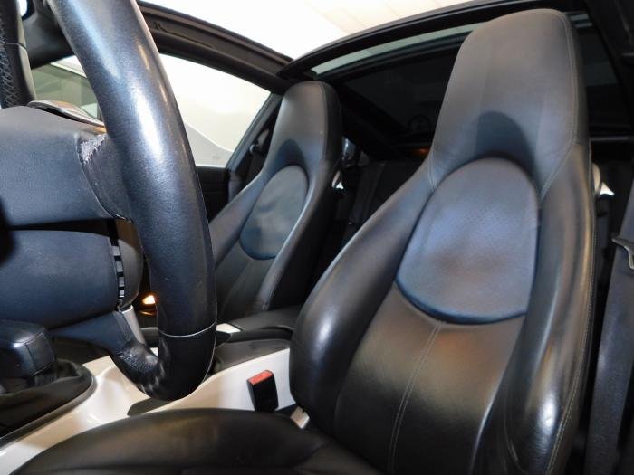 Porsche 911 - Photo 17