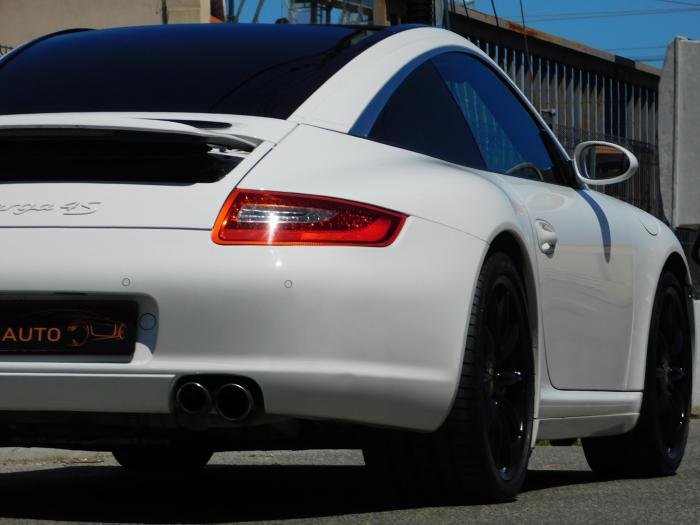 Porsche 911 - Photo 7