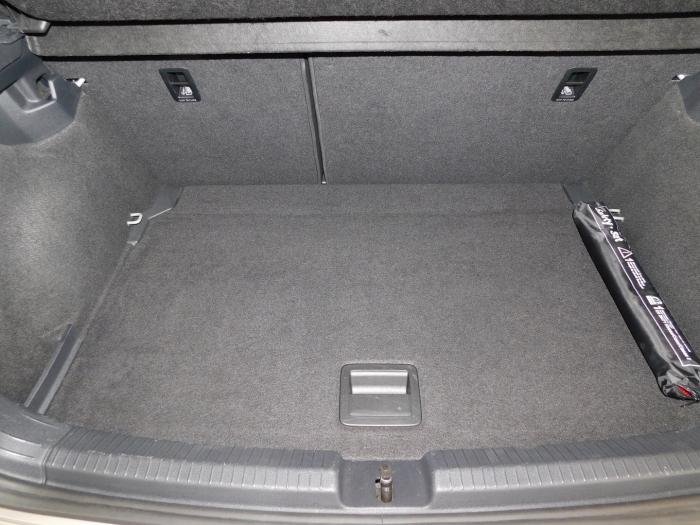 Volkswagen Polo - Photo 19