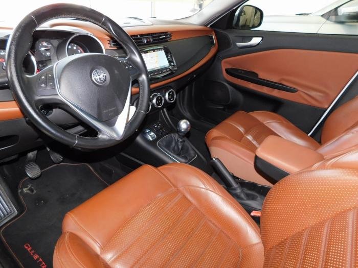 Alfa Romeo Giulietta - Photo 17