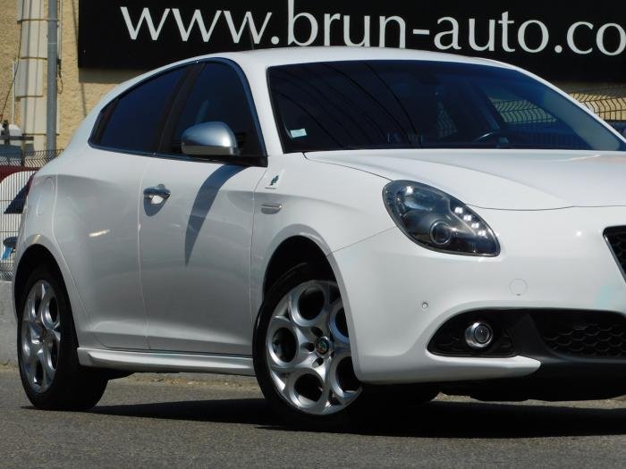 Alfa Romeo Giulietta - Photo 2