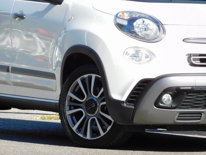 Fiat 500L - Photo 2