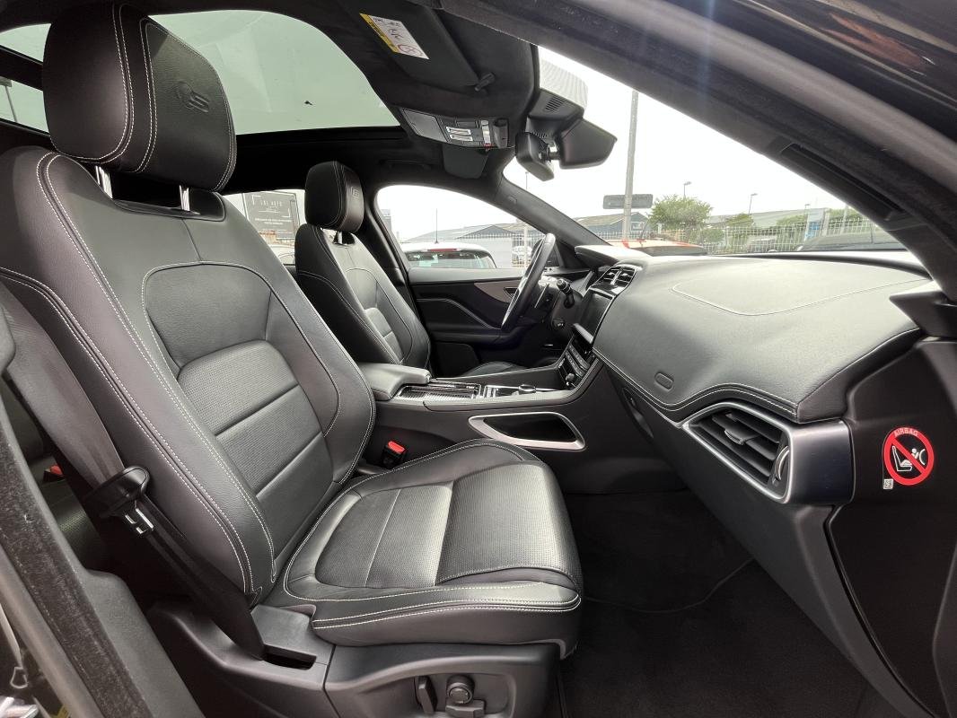 Jaguar F-Pace - Photo 13
