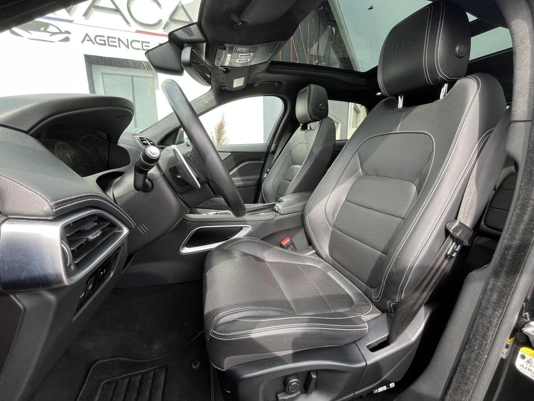 Jaguar F-Pace - Photo 9