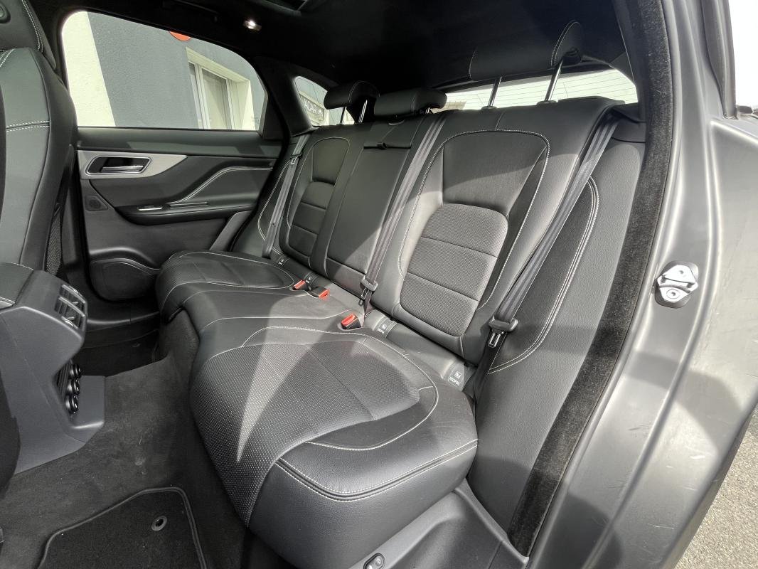 Jaguar F-Pace - Photo 10
