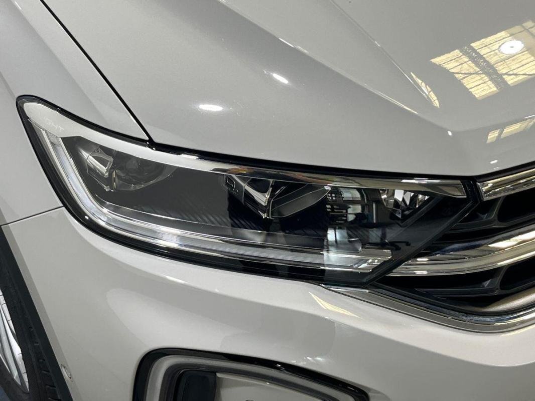 Volkswagen T-Roc - Photo 26