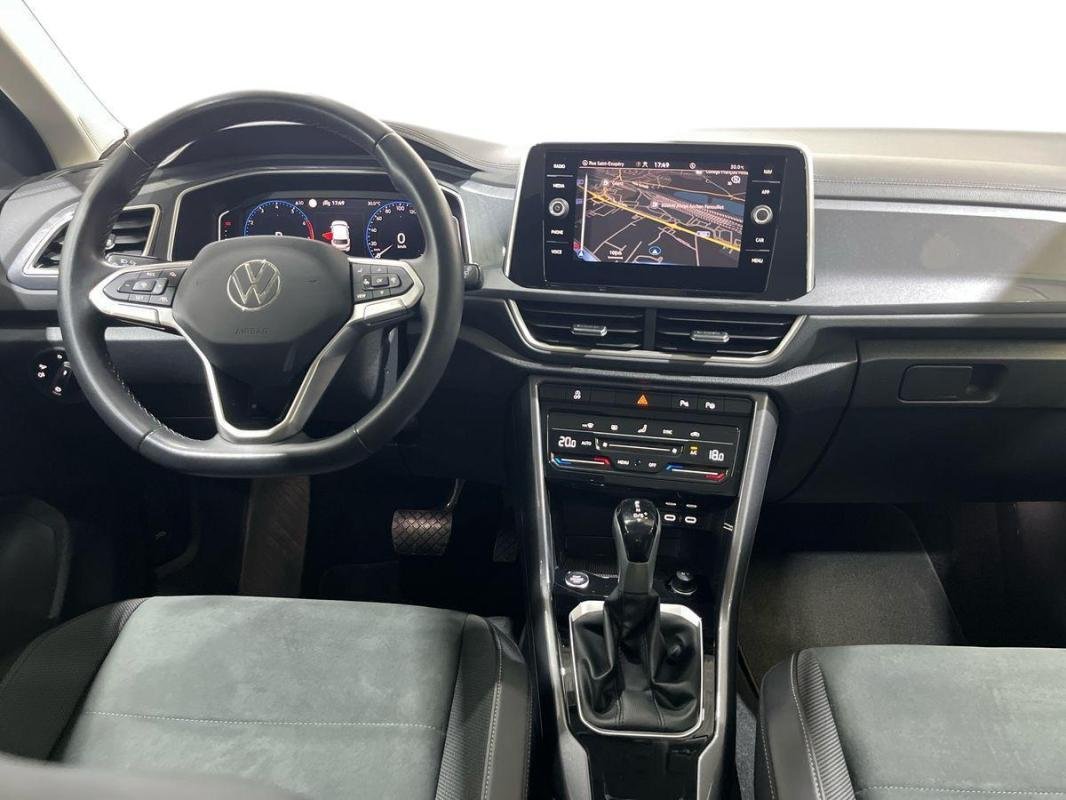 Volkswagen T-Roc - Photo 8