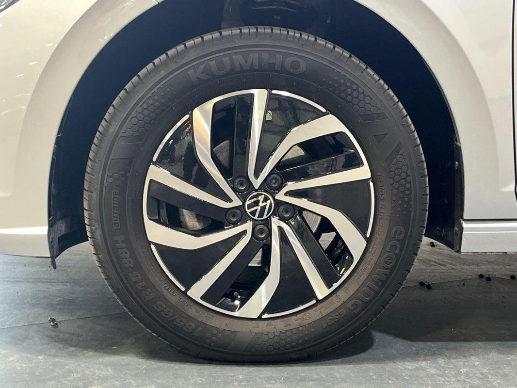 Volkswagen Polo - Photo 28