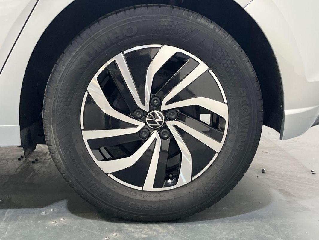 Volkswagen Polo - Photo 29