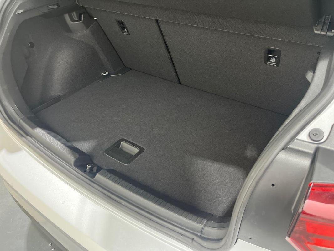 Volkswagen Polo - Photo 32