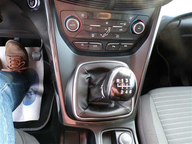 Ford C-Max - Photo 14
