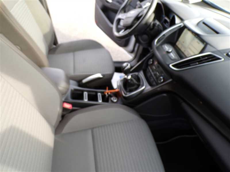 Ford C-Max - Photo 20