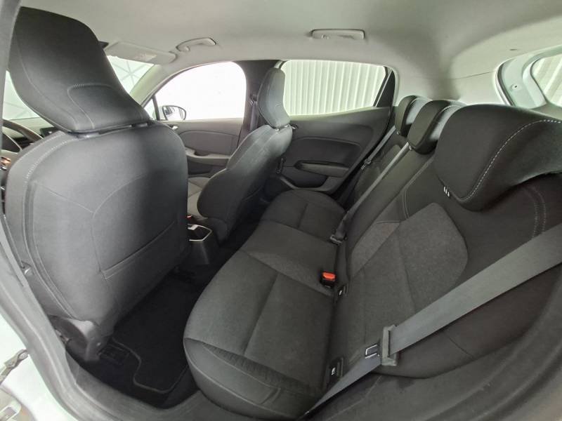 Renault Clio - Photo 22