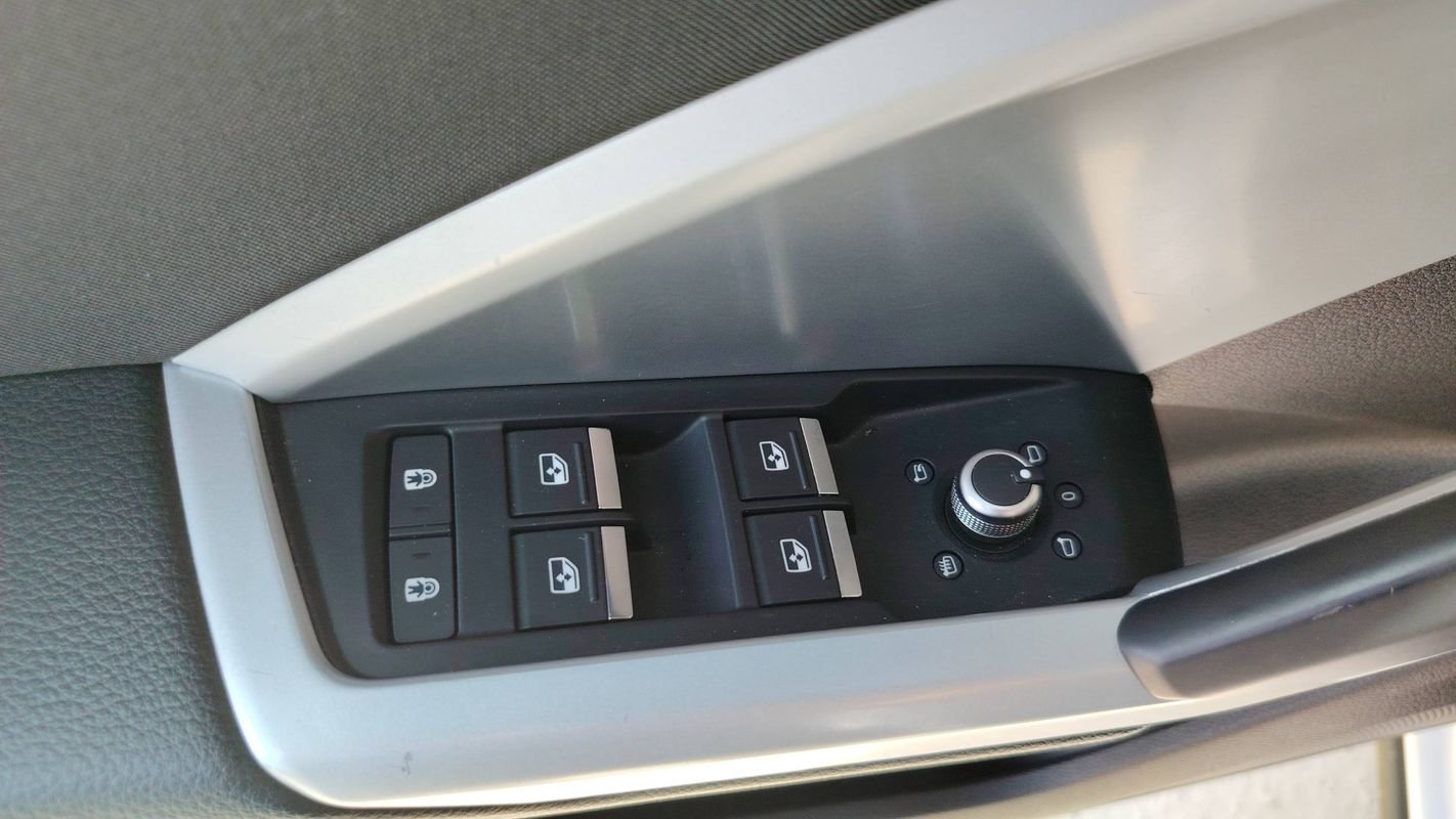 Audi Q3 - Photo 23
