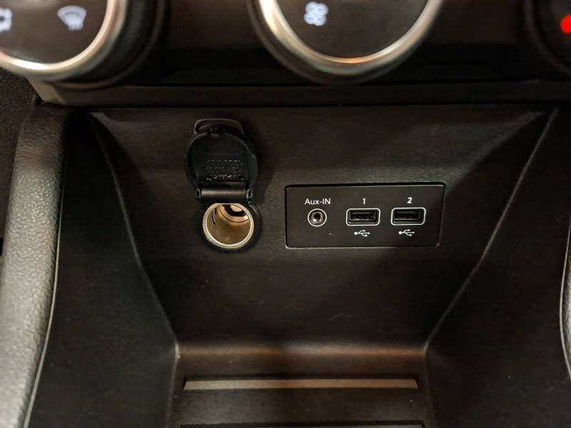 Renault Clio - Photo 25