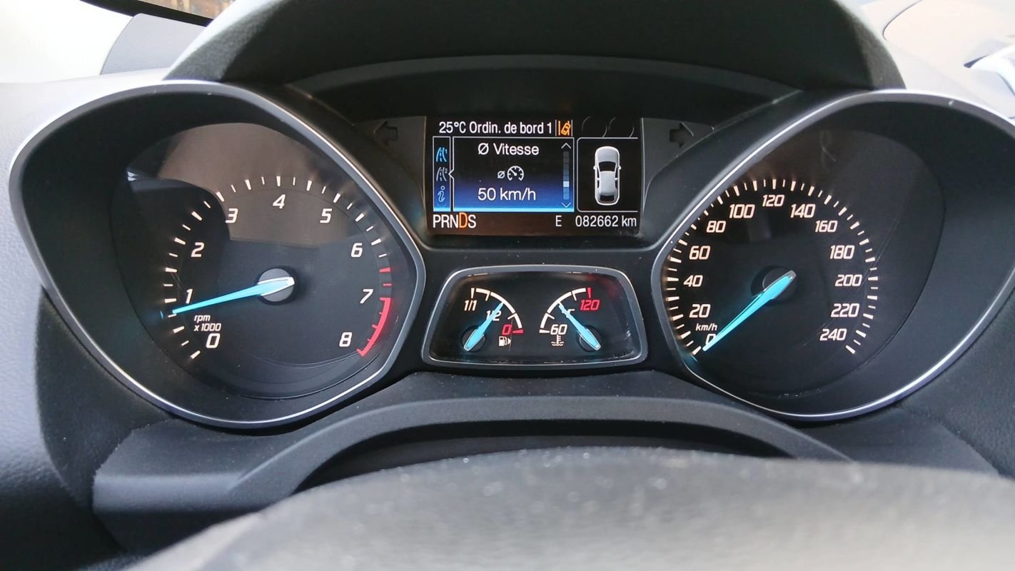Ford Kuga - Photo 12