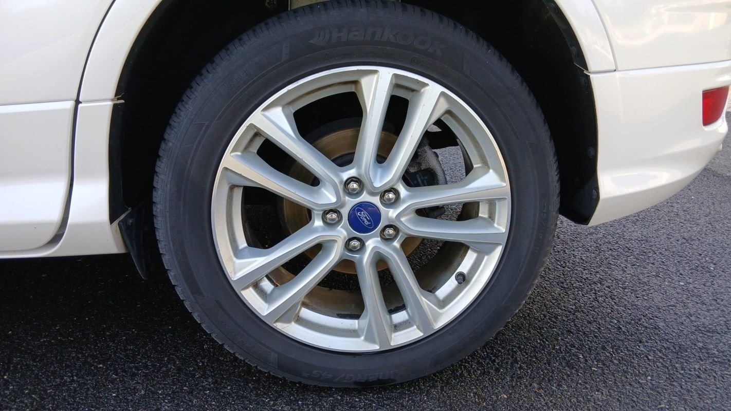 Ford Kuga - Photo 19