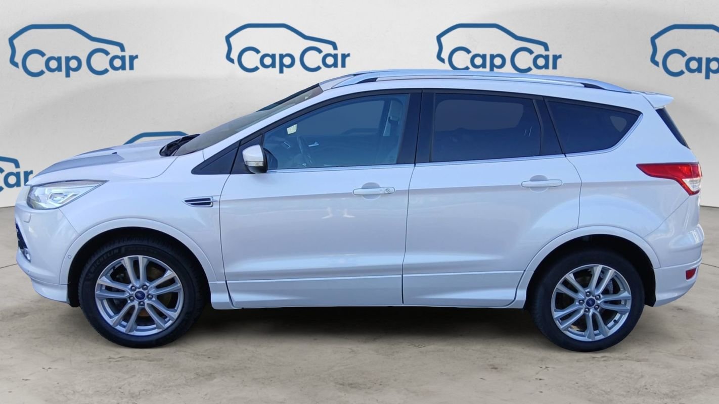 Ford Kuga - Photo 2