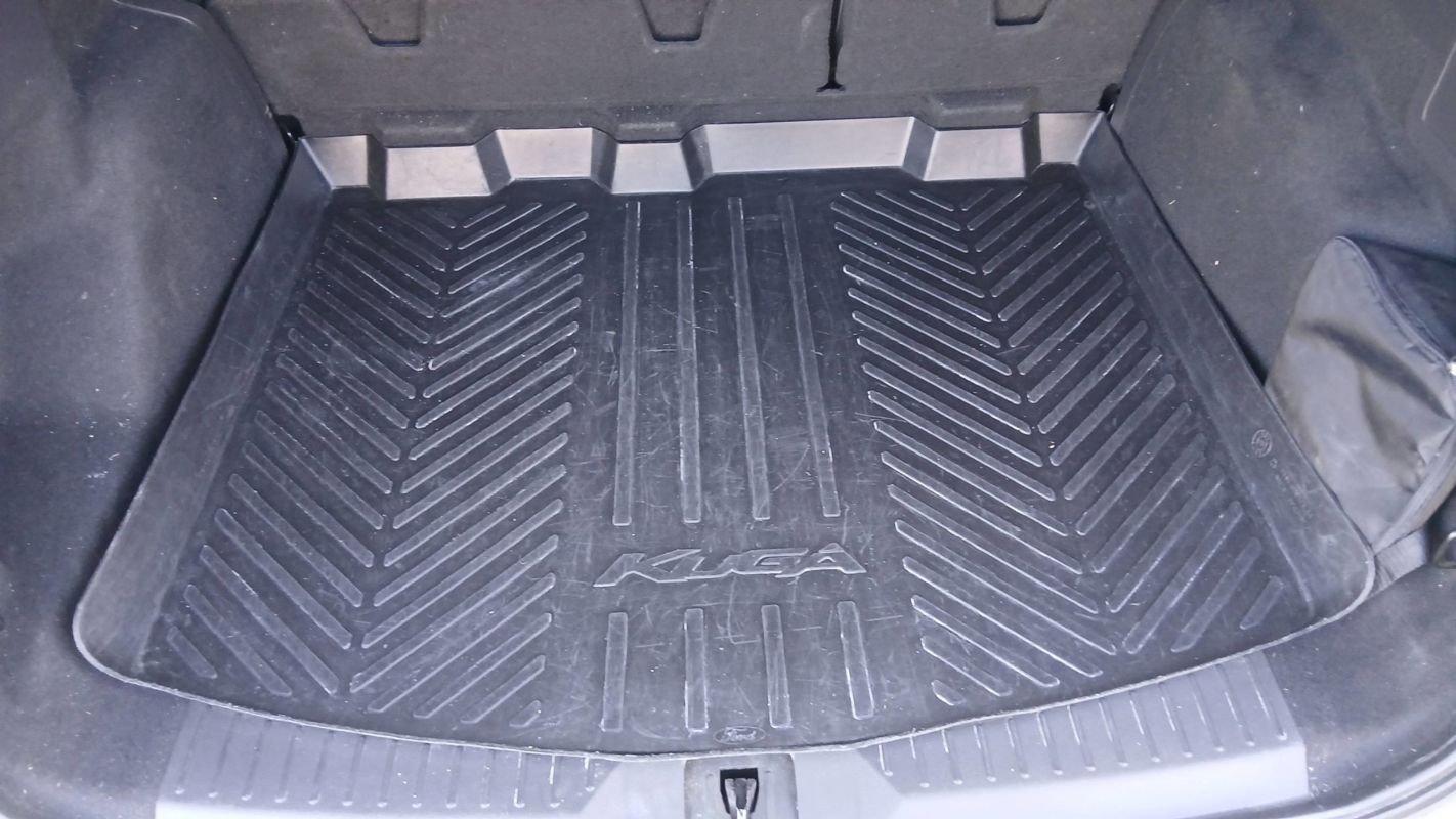 Ford Kuga - Photo 25