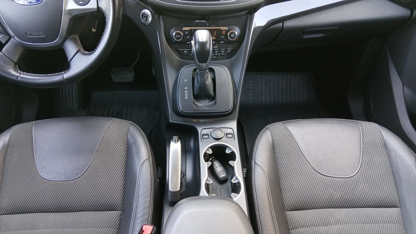 Ford Kuga - Photo 26