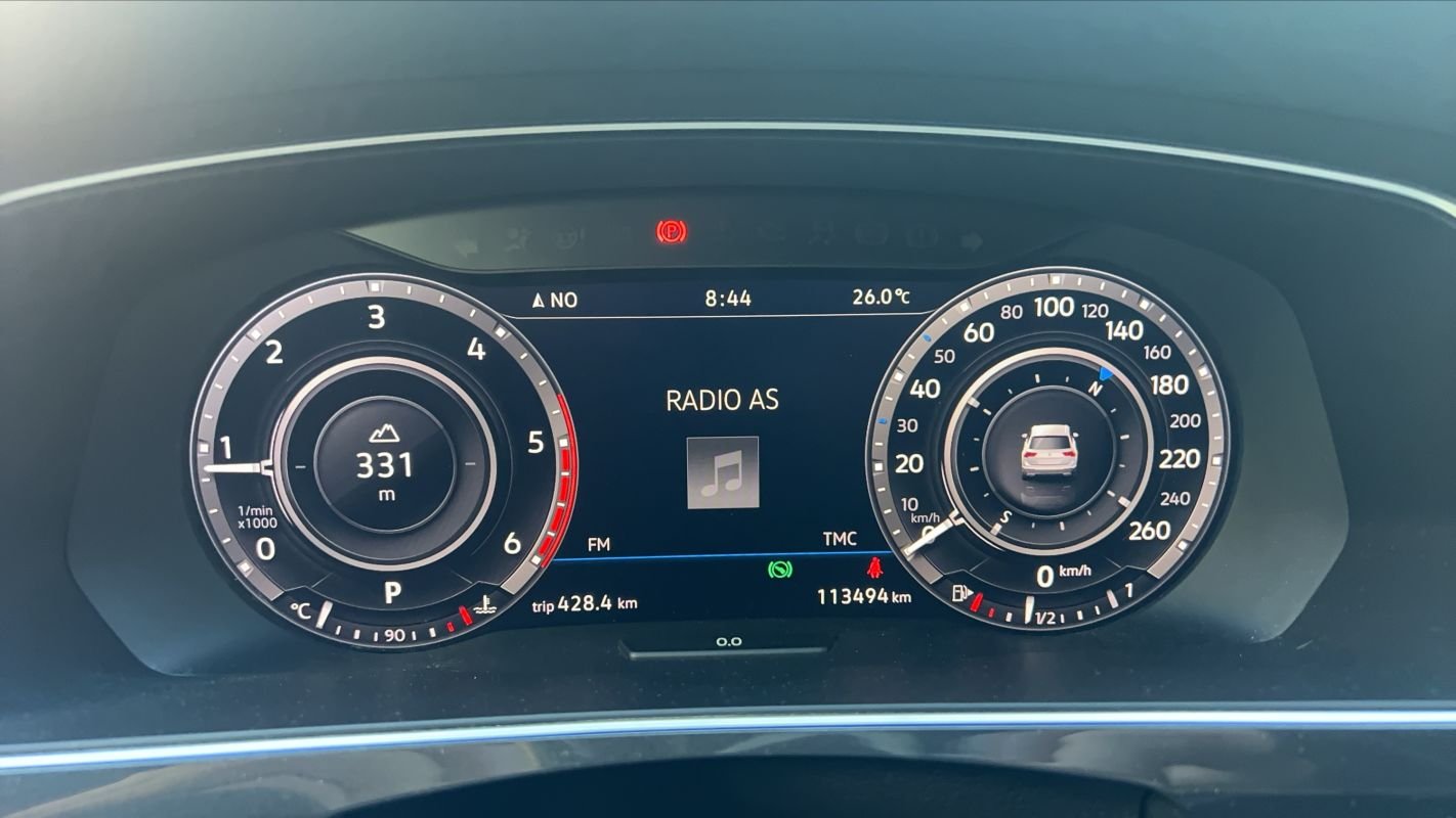 Volkswagen Tiguan - Photo 12