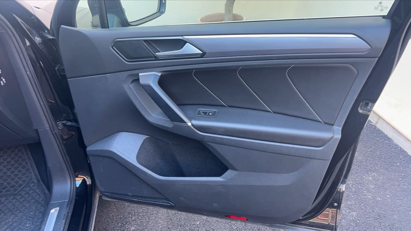 Volkswagen Tiguan - Photo 23