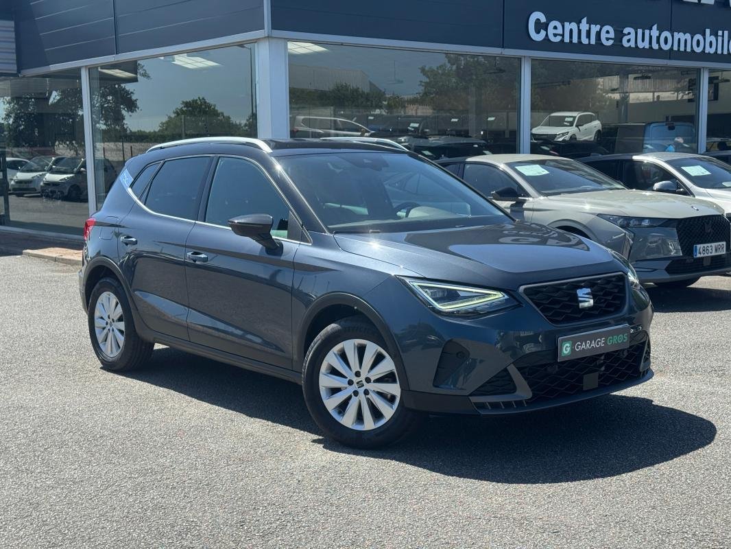 Seat Arona - Photo 1