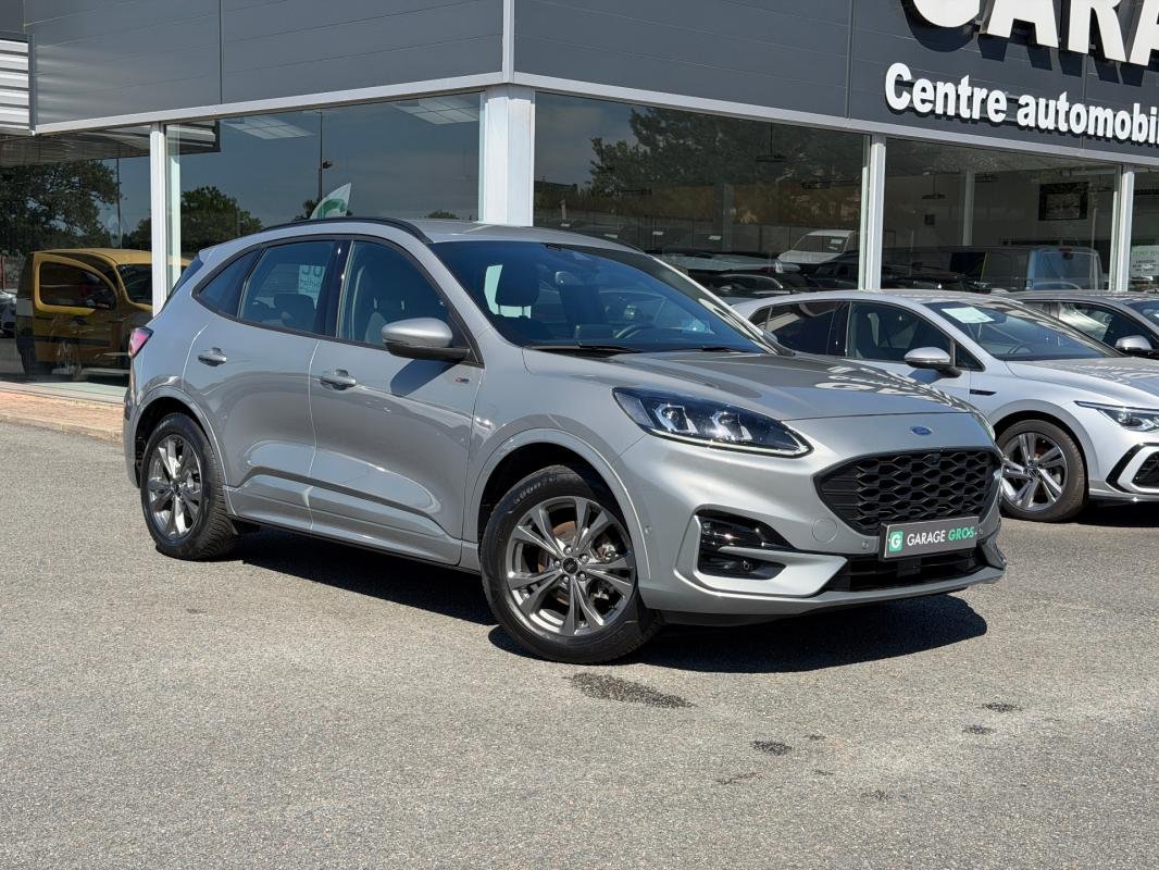Ford Kuga - Photo 1