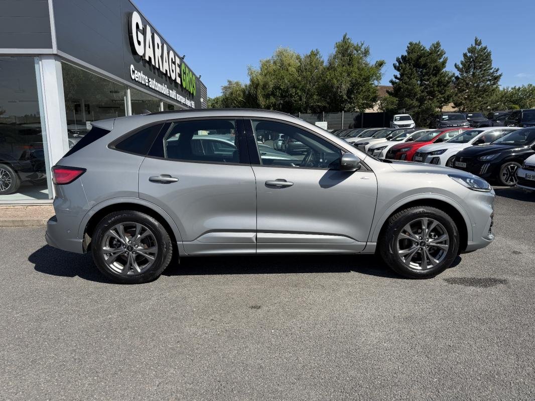 Ford Kuga - Photo 4