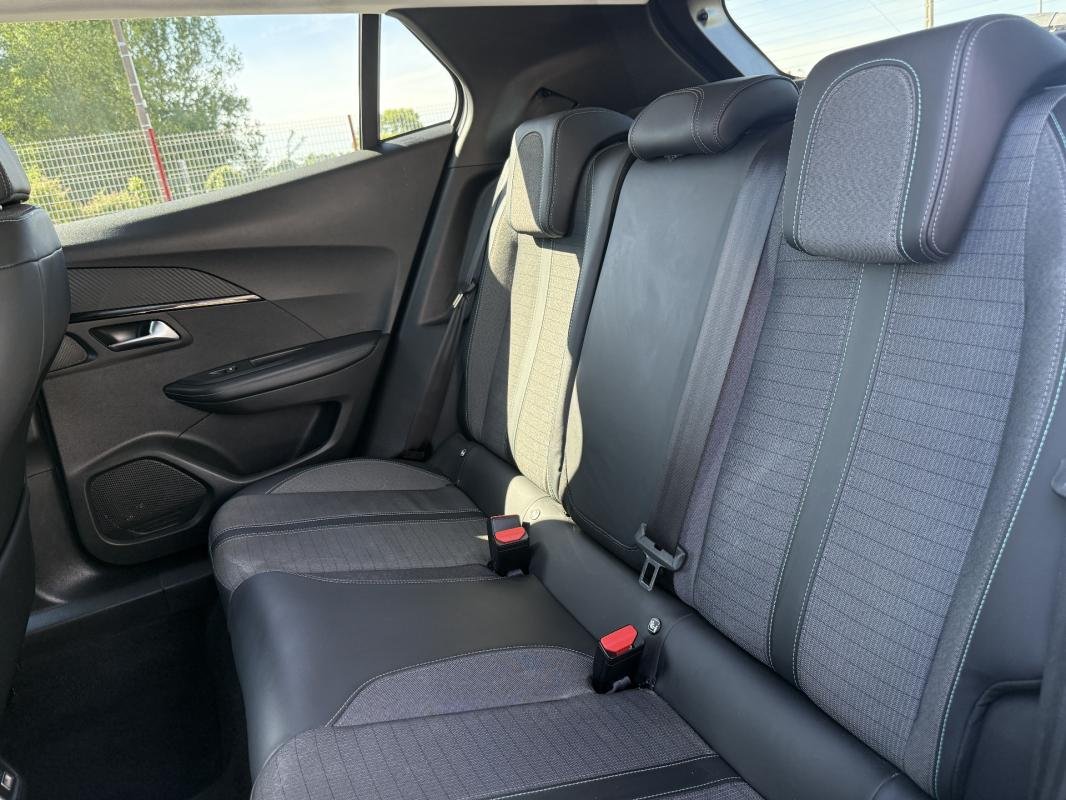 Peugeot 2008 - Photo 6