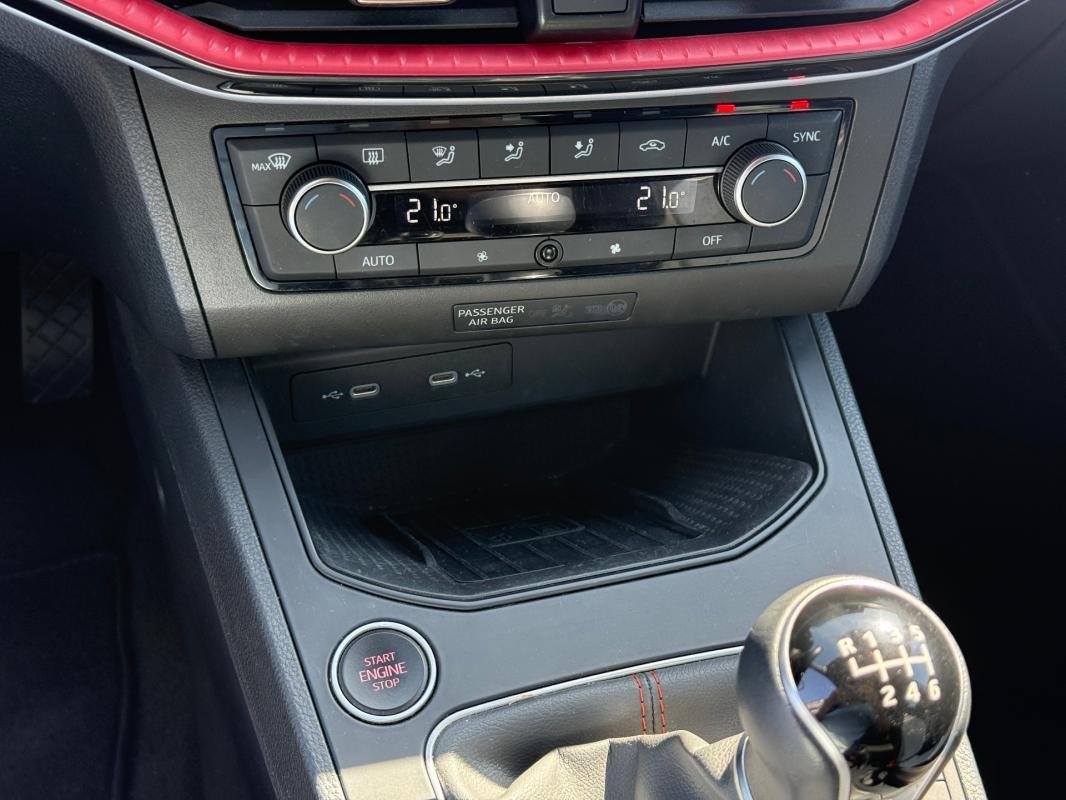 Seat Ibiza - Photo 17
