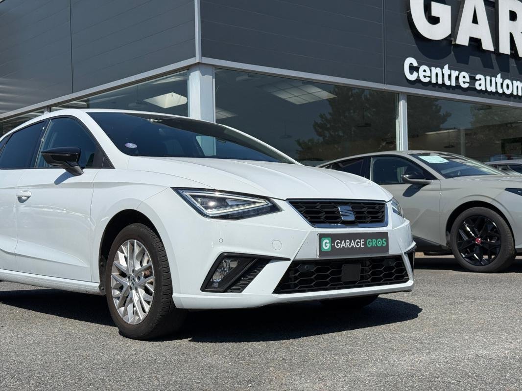 Seat Ibiza - Photo 24