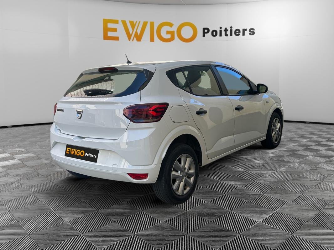 Dacia Sandero - Photo 6