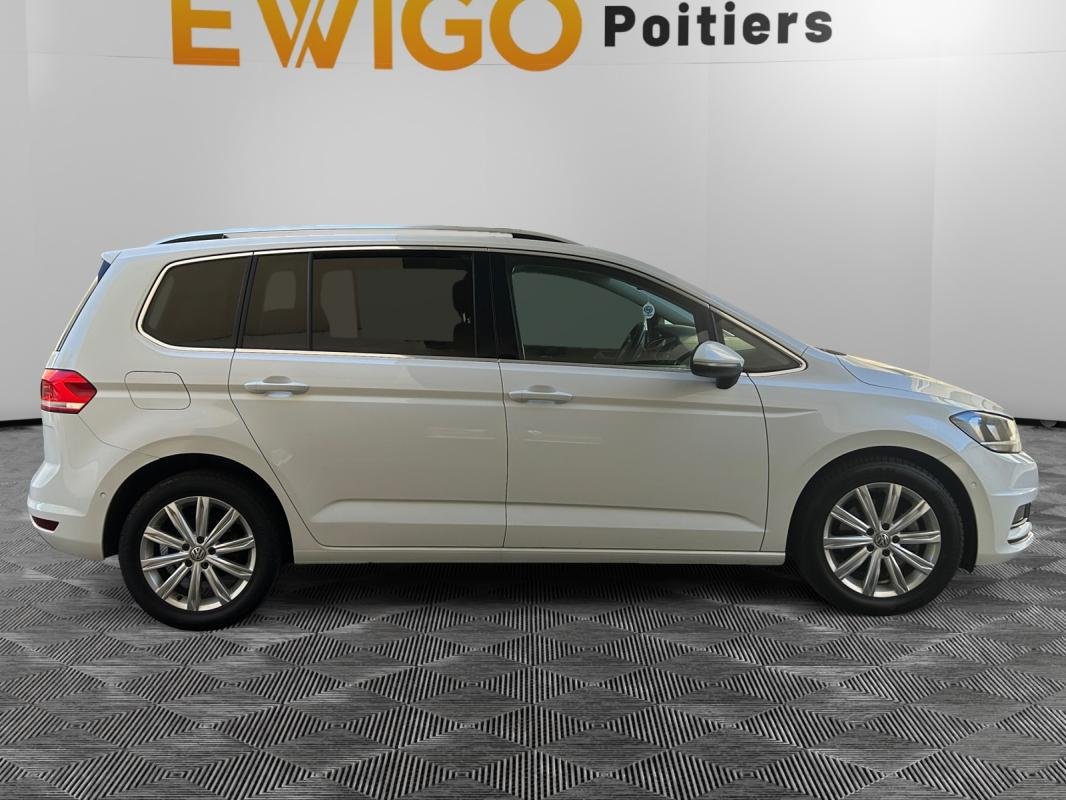 Volkswagen Touran - Photo 7