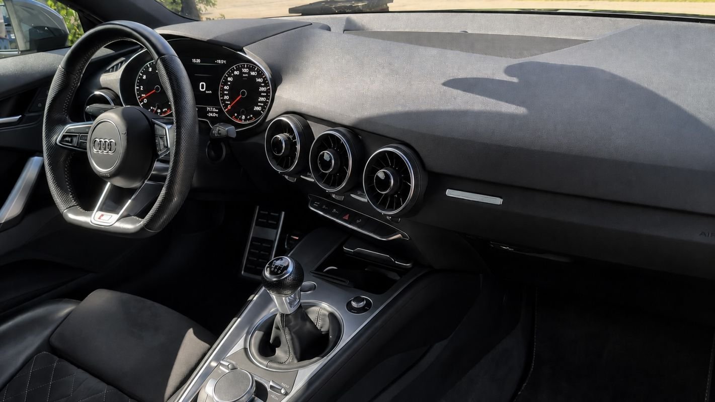 Audi TT - Photo 10