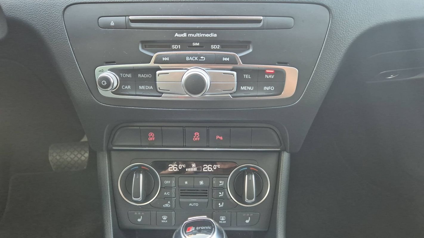 Audi Q3 - Photo 13