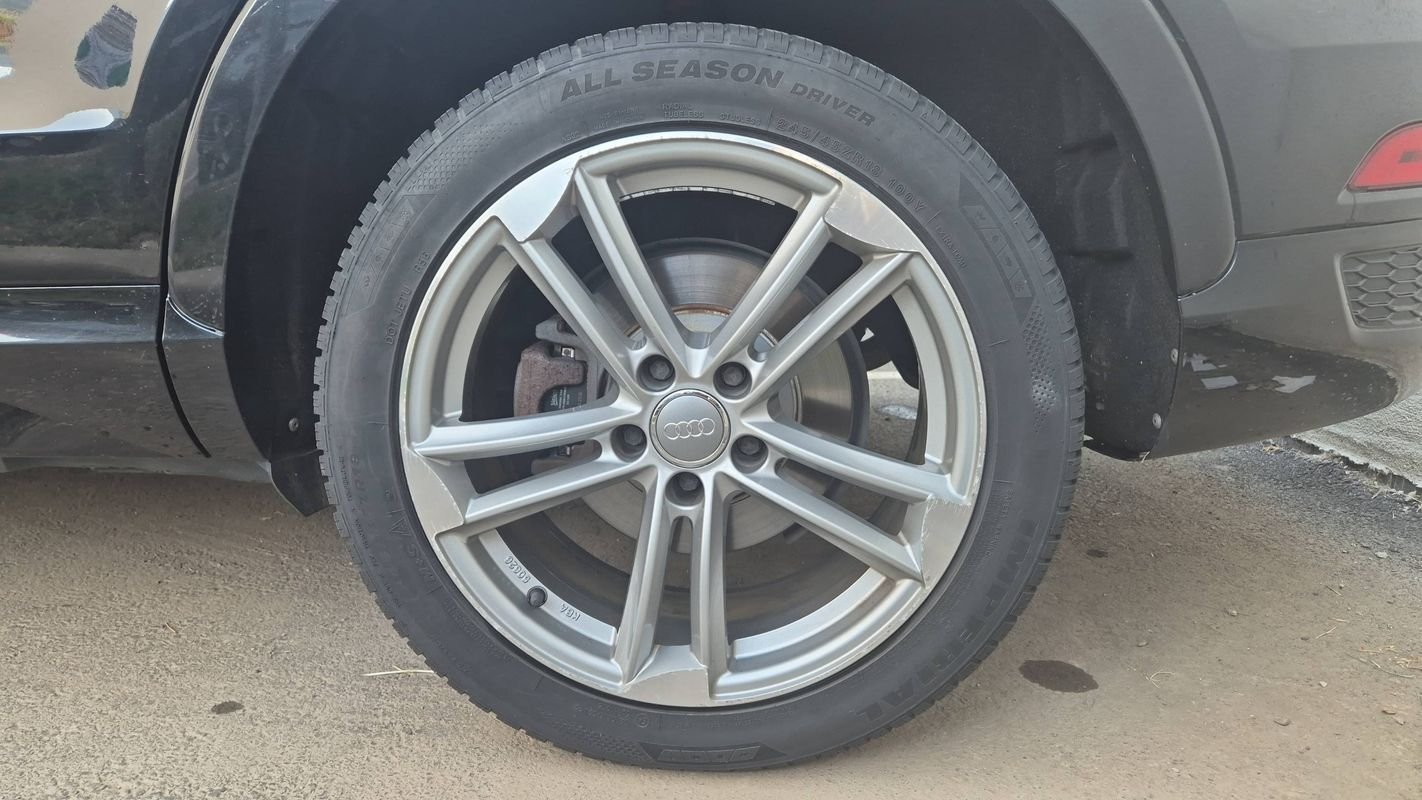 Audi Q3 - Photo 19